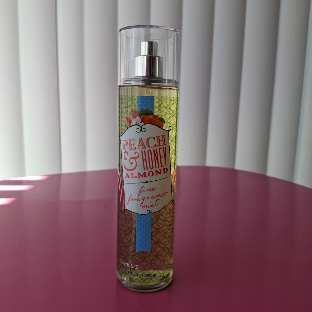 Bath & Body Works PEACH & HONEY ALMOND Fine Fragrance Mist 8 oz